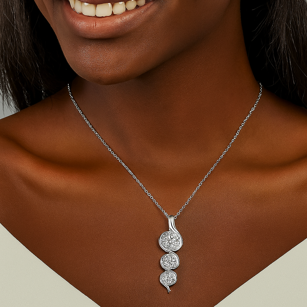 (b) Collier Tinos (SS925)